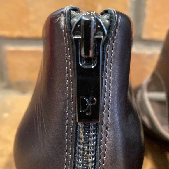 Donald J Pliner Jenkins Demi Wedge Peep-Toe Sandal - Size 8 - Picture 4 of 10